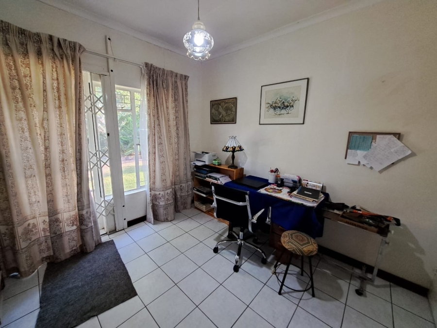 3 Bedroom Property for Sale in Safari Gardens North West